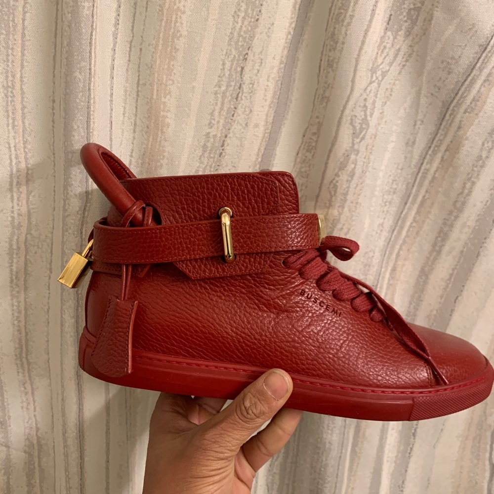 New condition Buscemi sneakers in deep burgundy